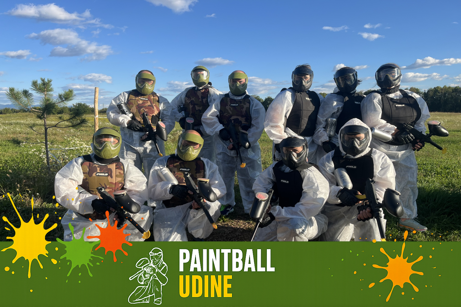 Gruppo adulti durante una partita di paintball a Premariacco